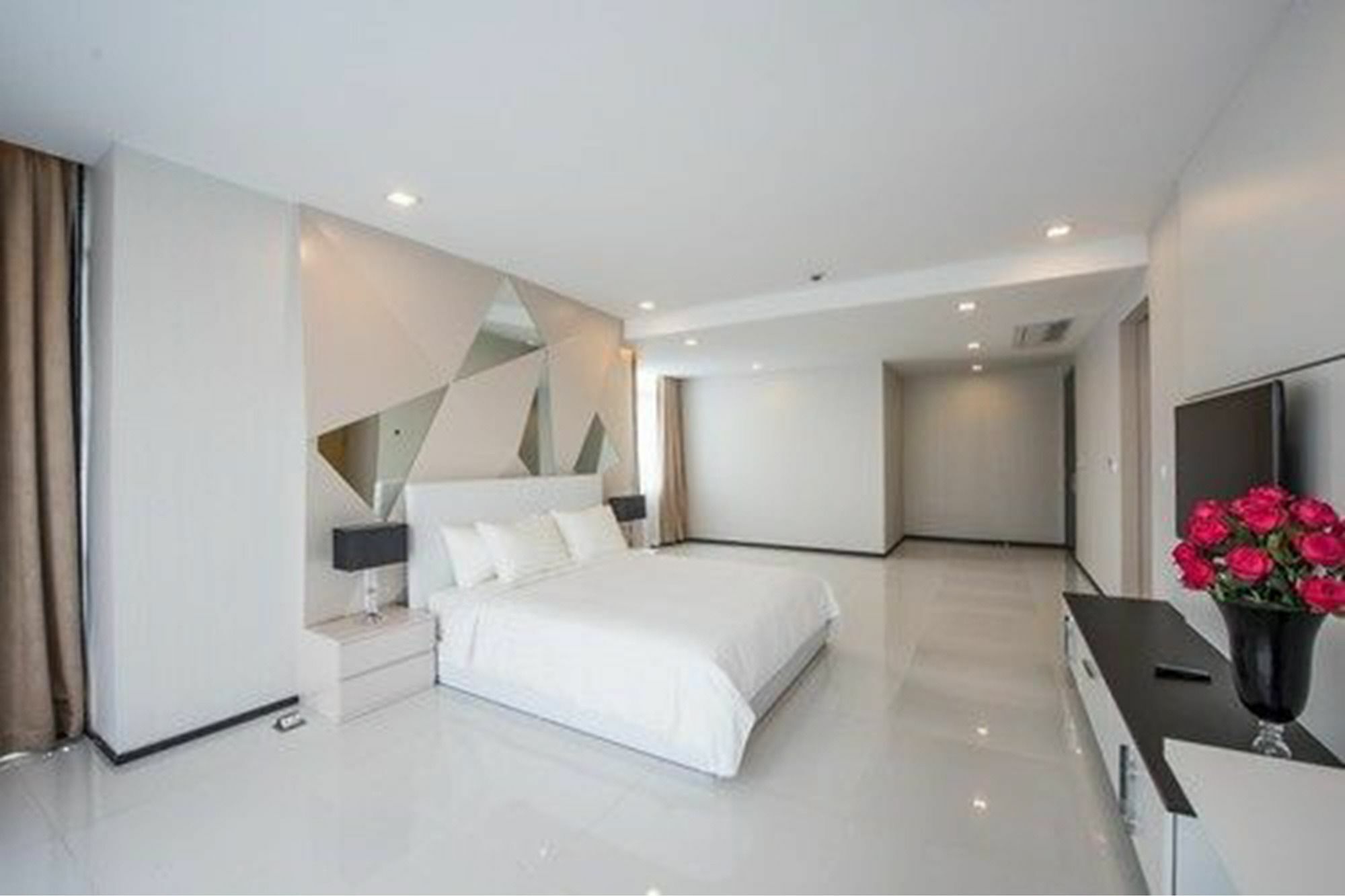 Maline Exclusive Serviced Apartments Phnom Penh Exteriör bild