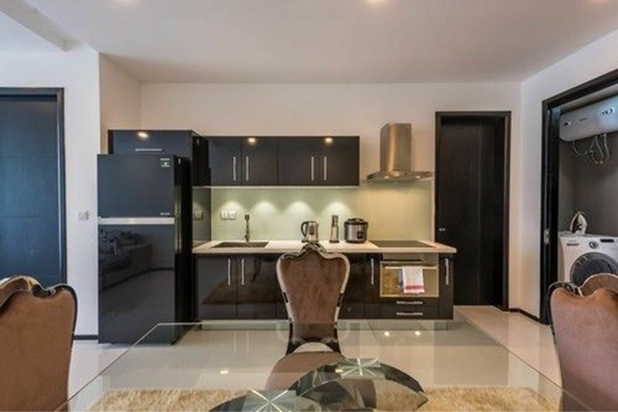 Maline Exclusive Serviced Apartments Phnom Penh Exteriör bild